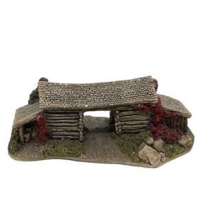 The American Landmarks Collections "Pioneer Barn" Plaster